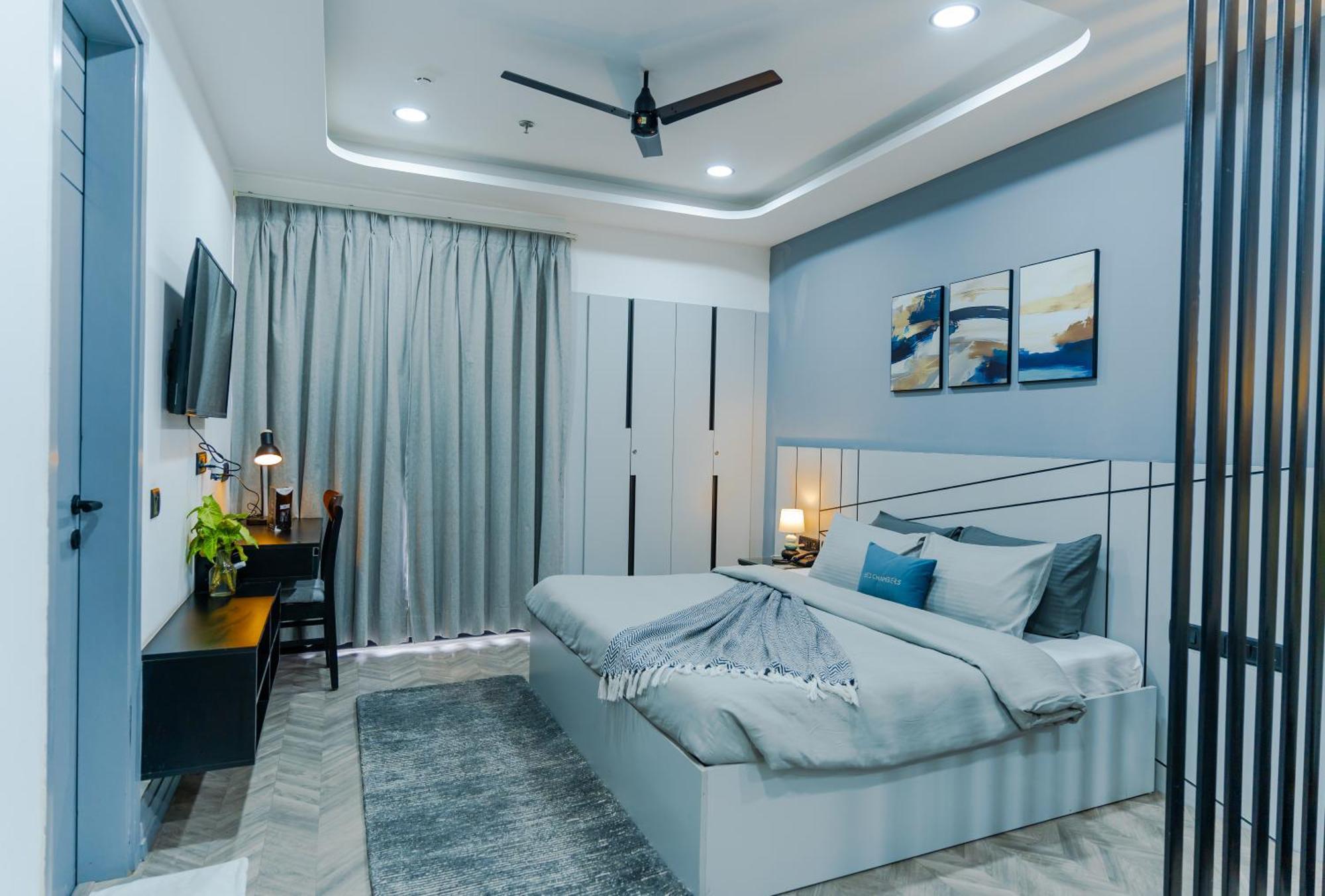 Bedchambers Luxury Apartment Near Golf Course Road グルガウン エクステリア 写真